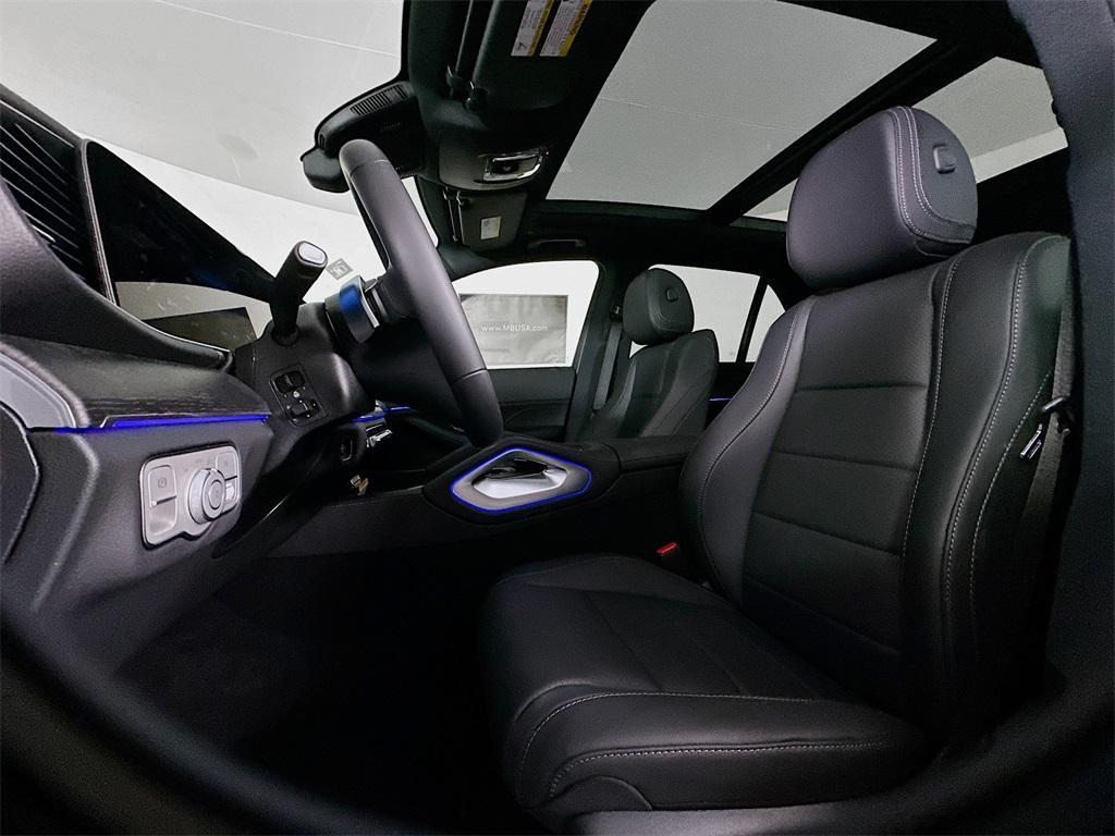 new 2025 Mercedes-Benz GLE 450e car, priced at $82,830