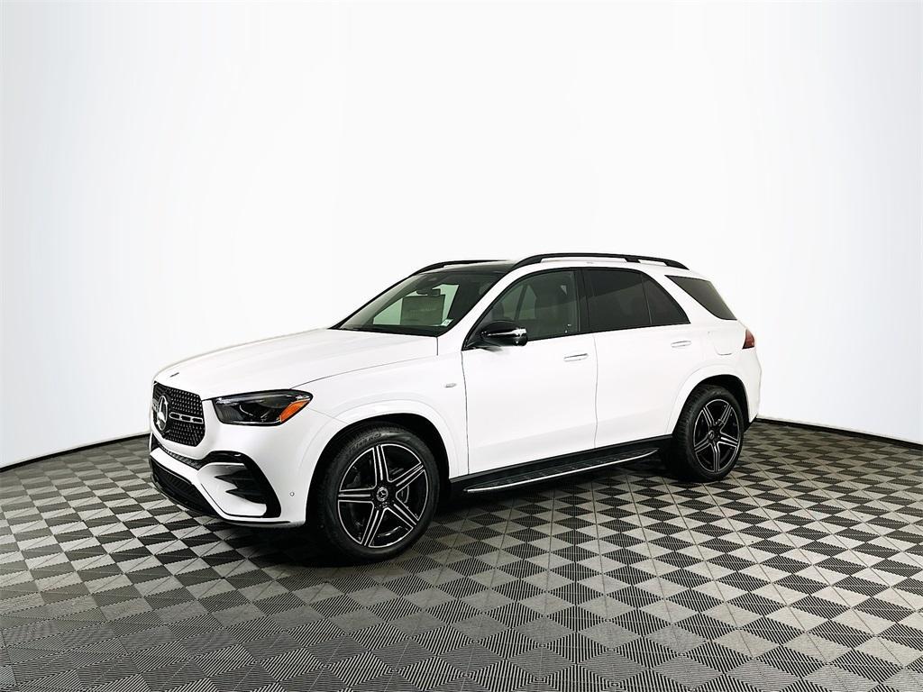 new 2025 Mercedes-Benz GLE 450e car, priced at $82,830