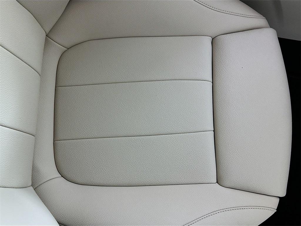 used 2025 Mercedes-Benz GLB 250 car