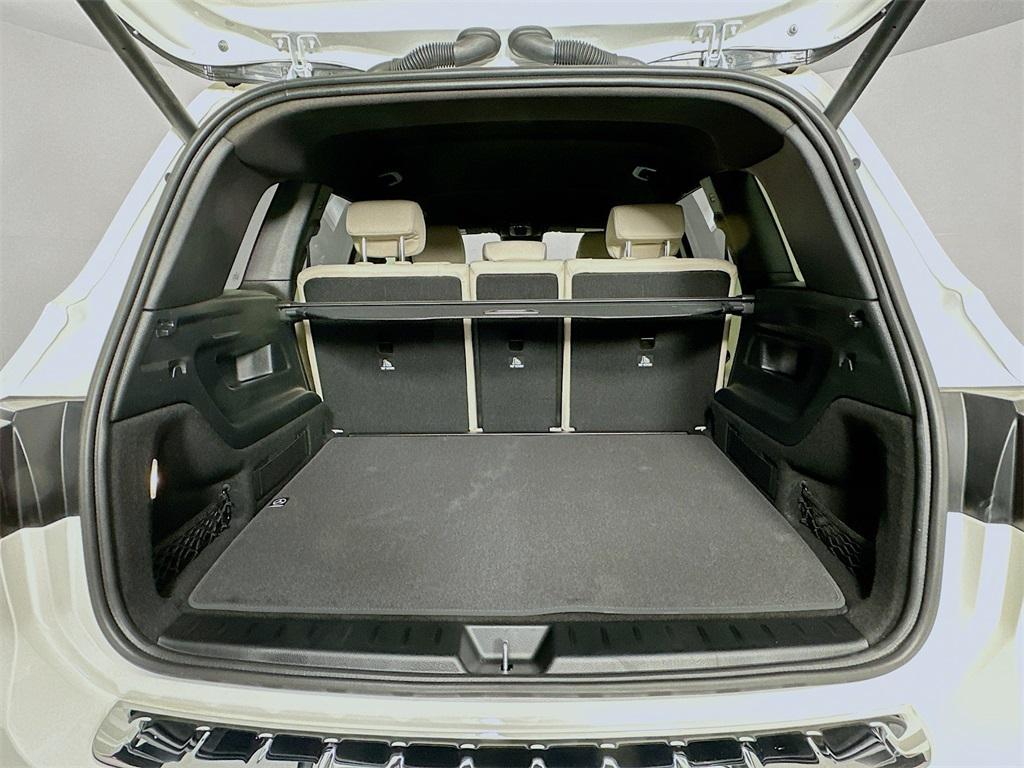 used 2025 Mercedes-Benz GLB 250 car