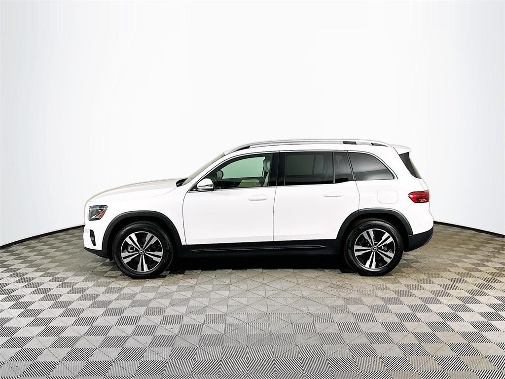 used 2025 Mercedes-Benz GLB 250 car
