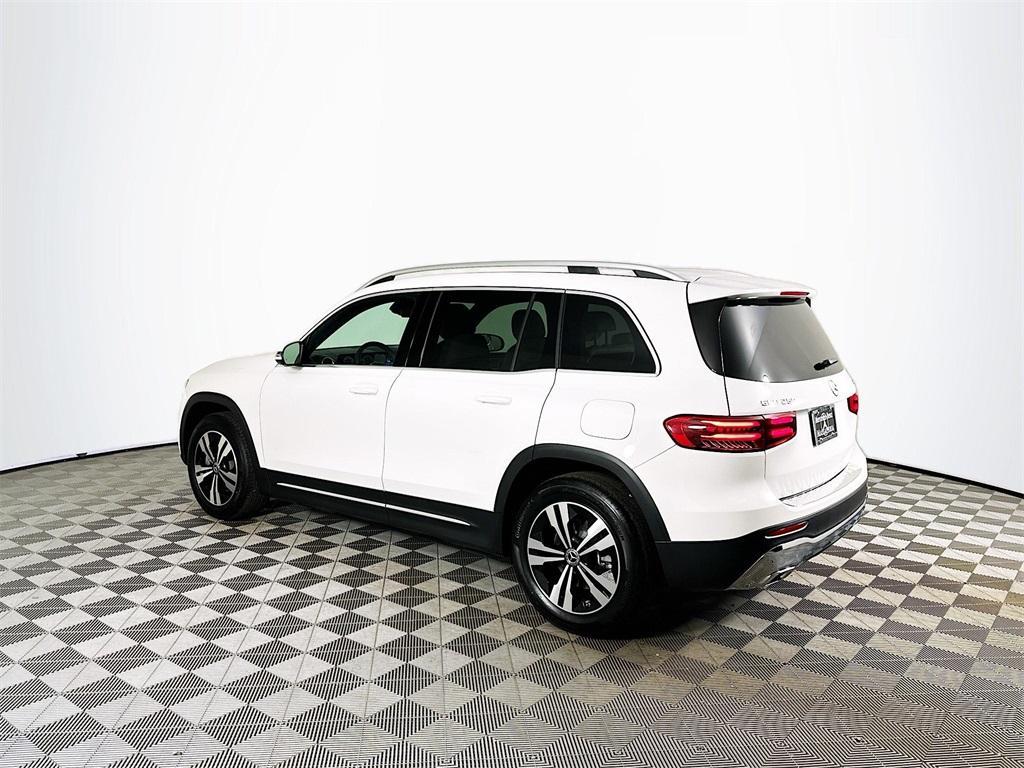 used 2025 Mercedes-Benz GLB 250 car