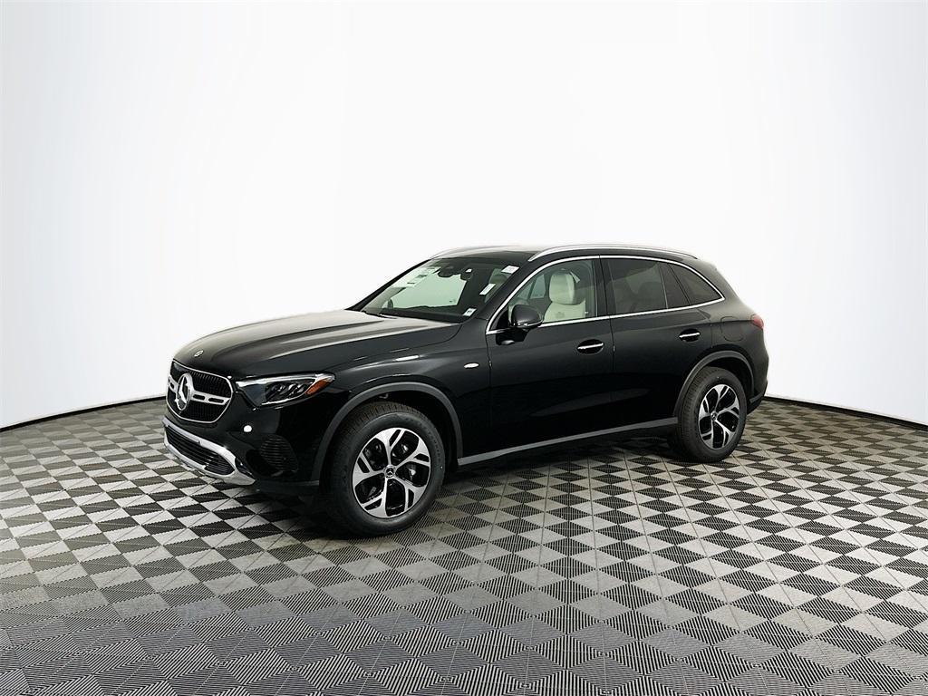 new 2025 Mercedes-Benz GLC 350e car, priced at $65,100
