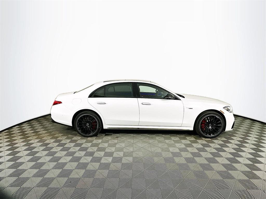 new 2025 Mercedes-Benz AMG S 63 E car, priced at $207,955