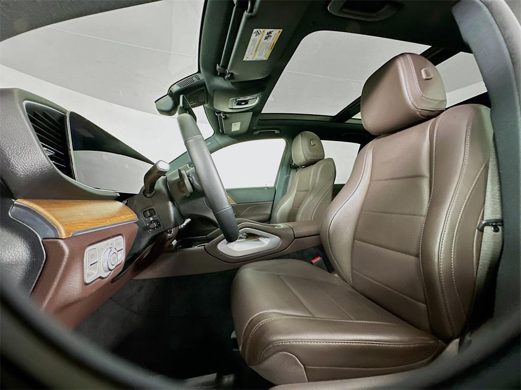 used 2022 Mercedes-Benz GLE 350 car, priced at $49,500
