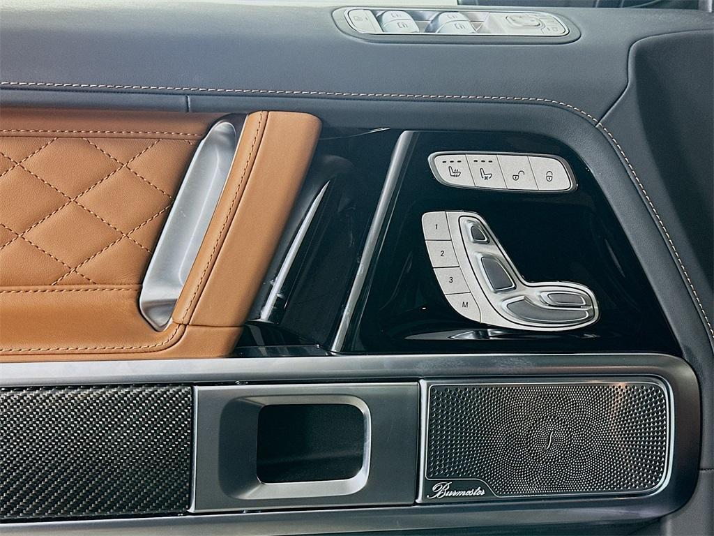 used 2025 Mercedes-Benz AMG G 63 car, priced at $230,000