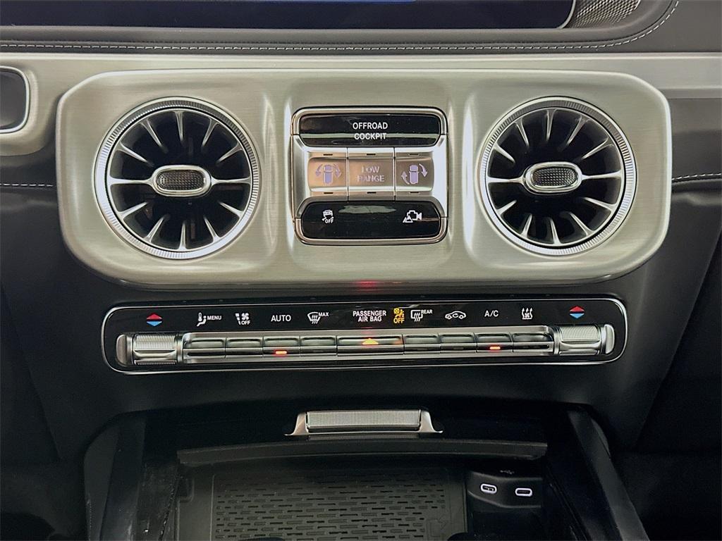 new 2025 Mercedes-Benz G-Class car