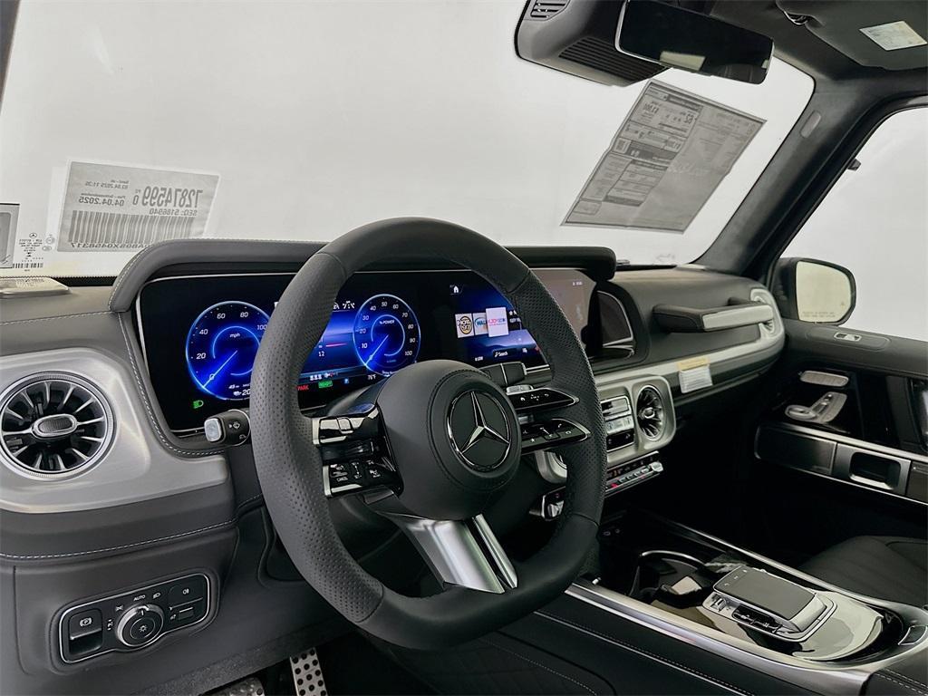 new 2025 Mercedes-Benz G-Class car