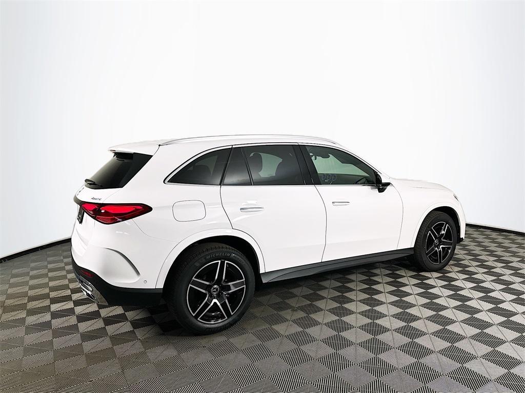 new 2025 Mercedes-Benz GLC 300 car, priced at $59,835
