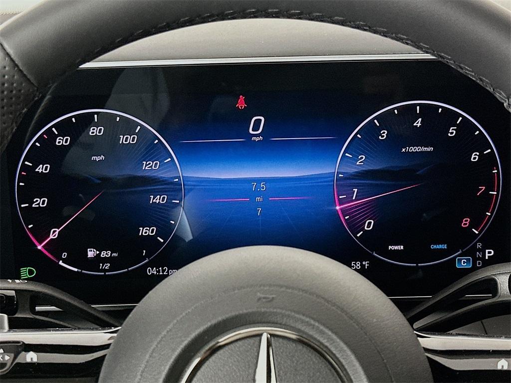 new 2025 Mercedes-Benz GLC 300 car, priced at $59,835