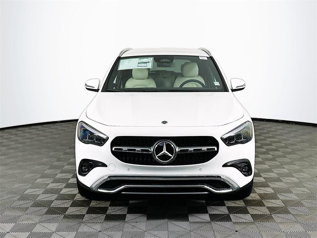 new 2025 Mercedes-Benz GLA 250 car, priced at $48,495