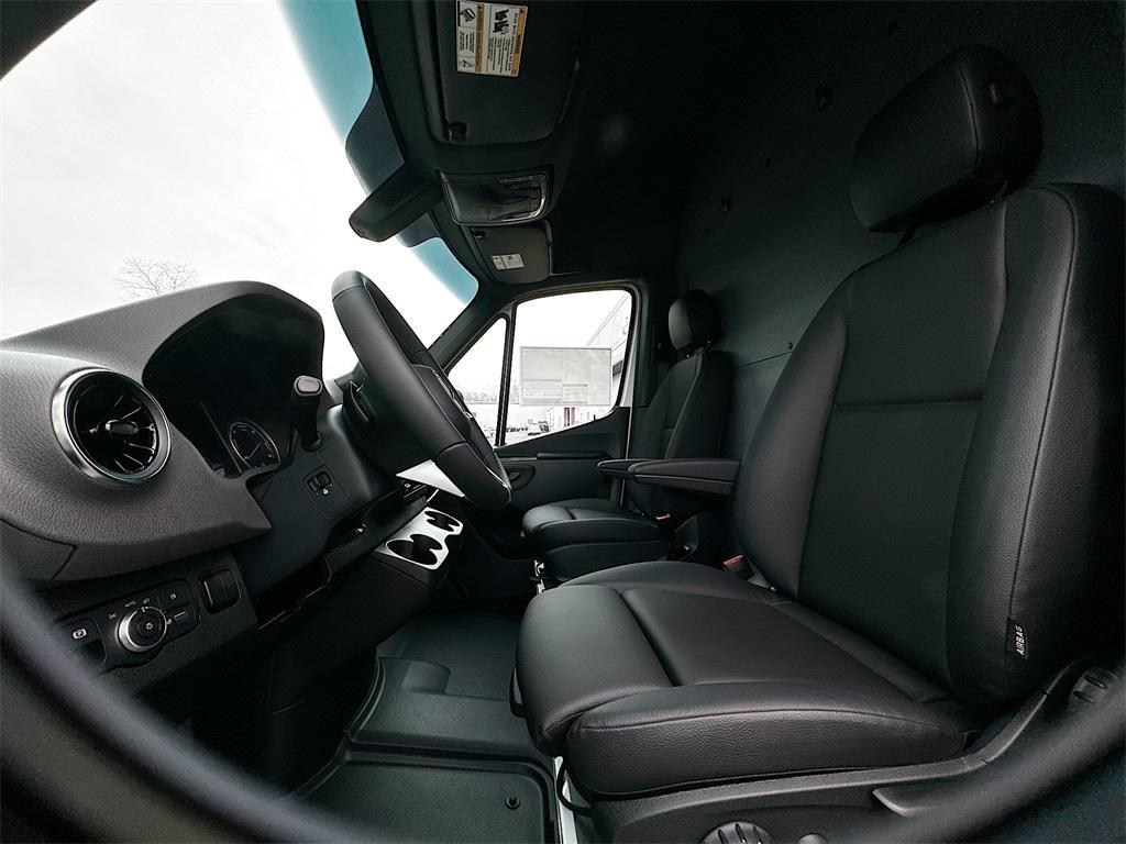 new 2024 Mercedes-Benz eSprinter 2500 car, priced at $86,112