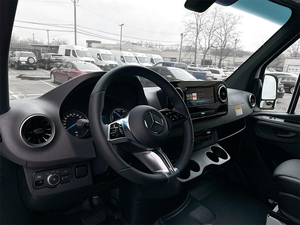 new 2024 Mercedes-Benz eSprinter 2500 car, priced at $86,112