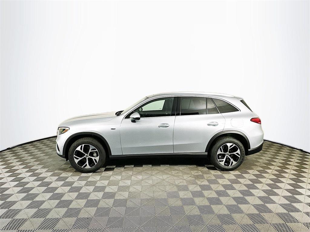 new 2025 Mercedes-Benz GLC 350e car, priced at $65,820