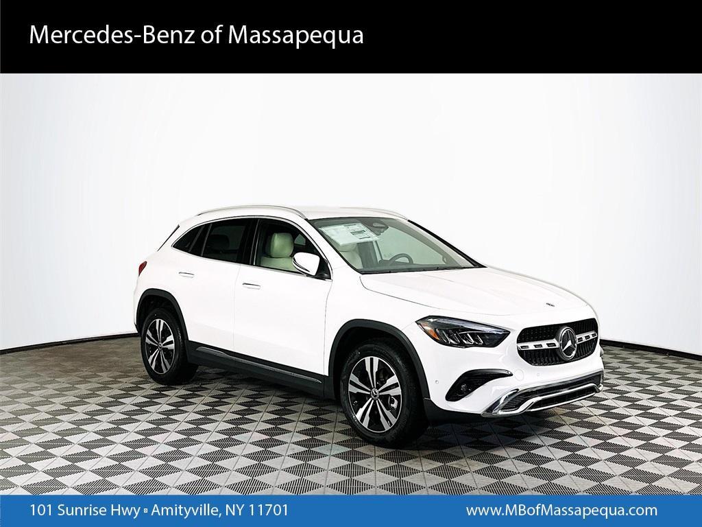 new 2025 Mercedes-Benz GLA 250 car, priced at $47,295