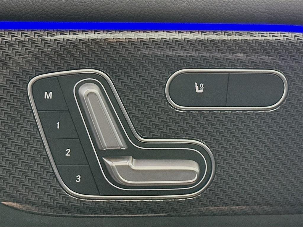 used 2024 Mercedes-Benz GLB 250 car, priced at $45,500