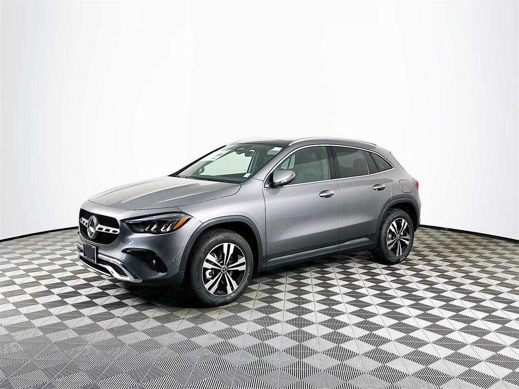 new 2025 Mercedes-Benz GLA 250 car, priced at $49,880