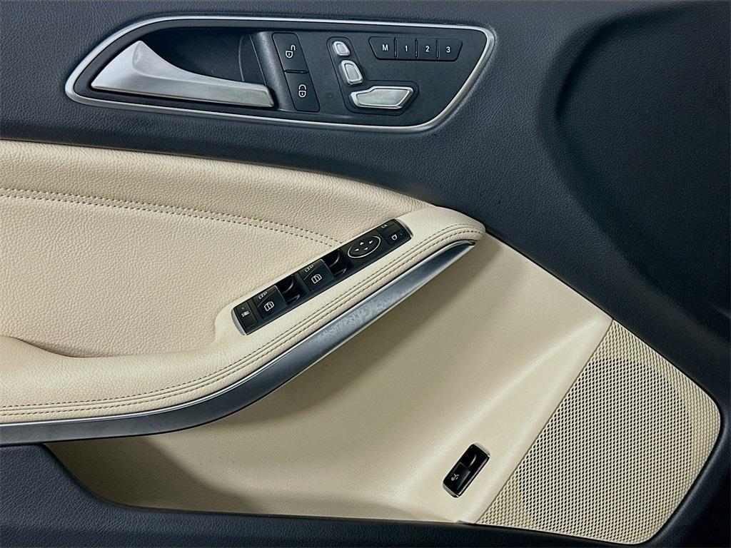 used 2020 Mercedes-Benz GLA 250 car, priced at $27,500