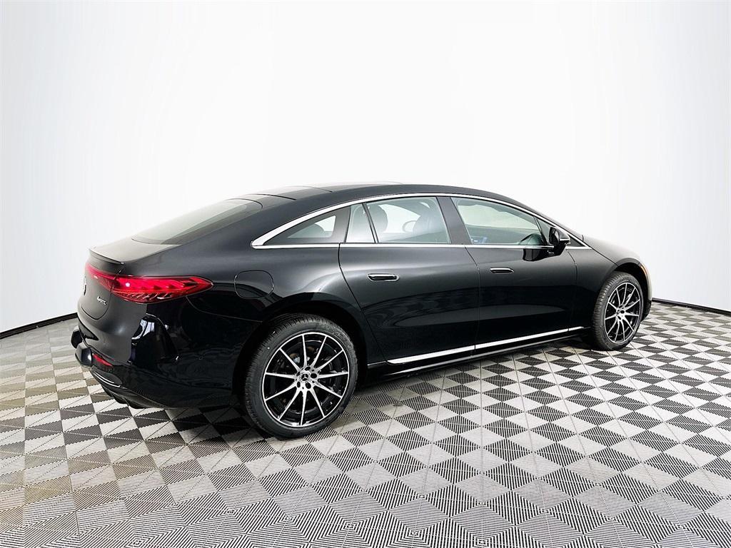 new 2024 Mercedes-Benz EQS 450 car, priced at $128,925