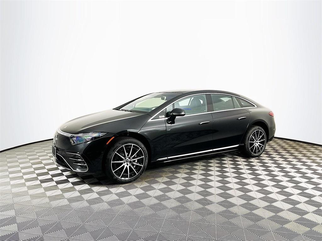 new 2024 Mercedes-Benz EQS 450 car, priced at $128,925