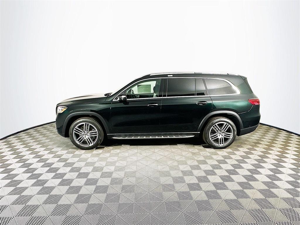 new 2025 Mercedes-Benz GLS 450 car, priced at $97,275