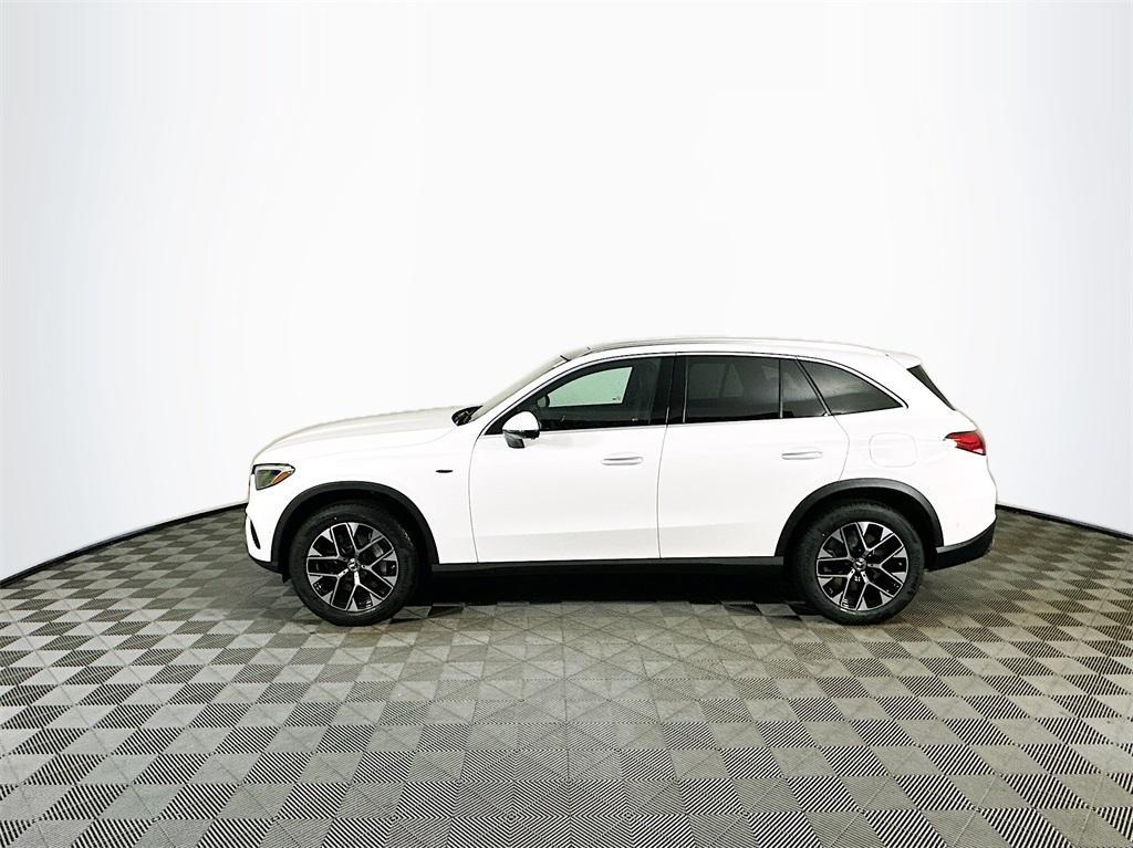 new 2025 Mercedes-Benz GLC 350e car, priced at $64,885
