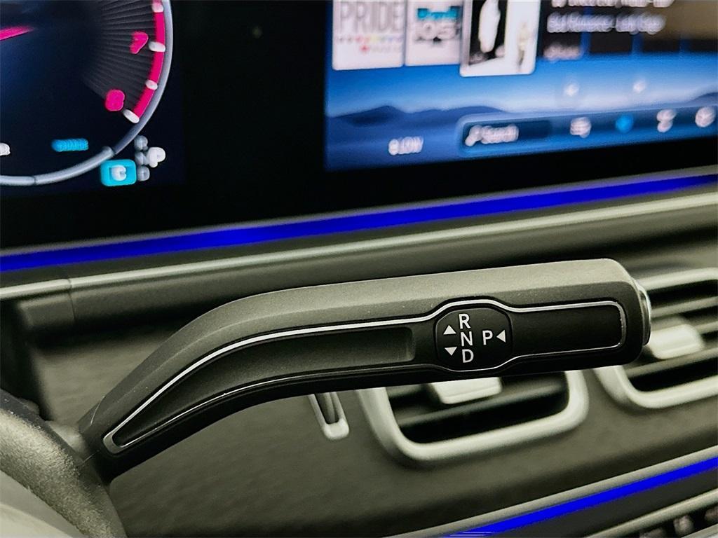 new 2026 Mercedes-Benz GLE 350 car, priced at $70,145