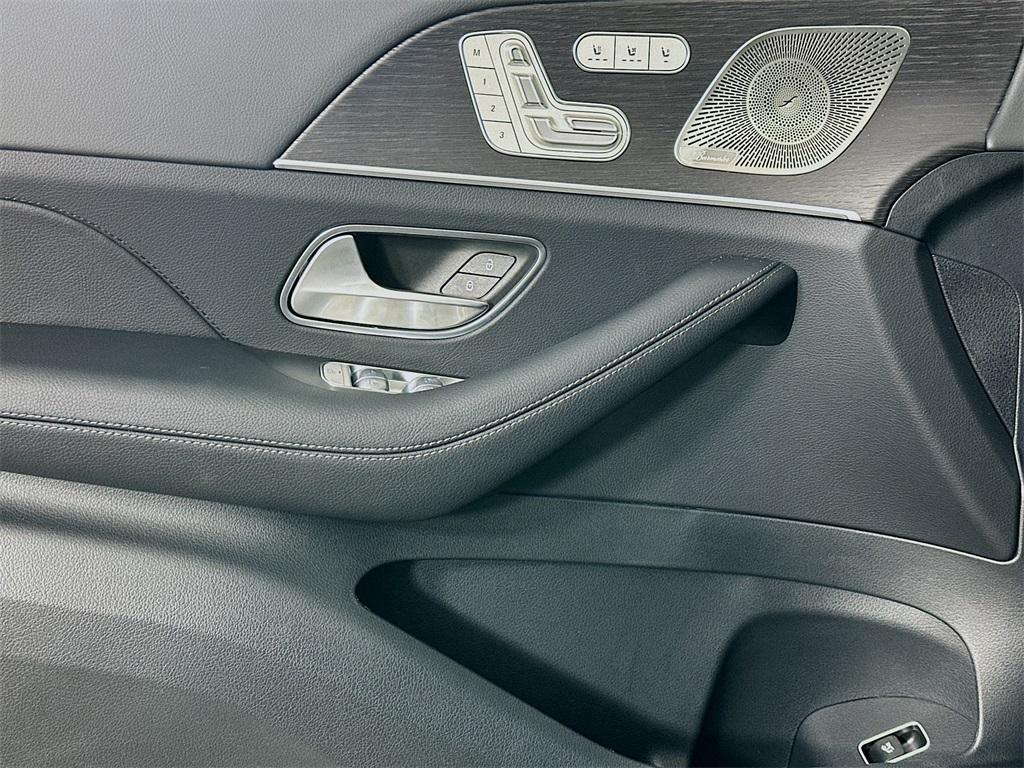 new 2026 Mercedes-Benz GLE 350 car, priced at $70,145