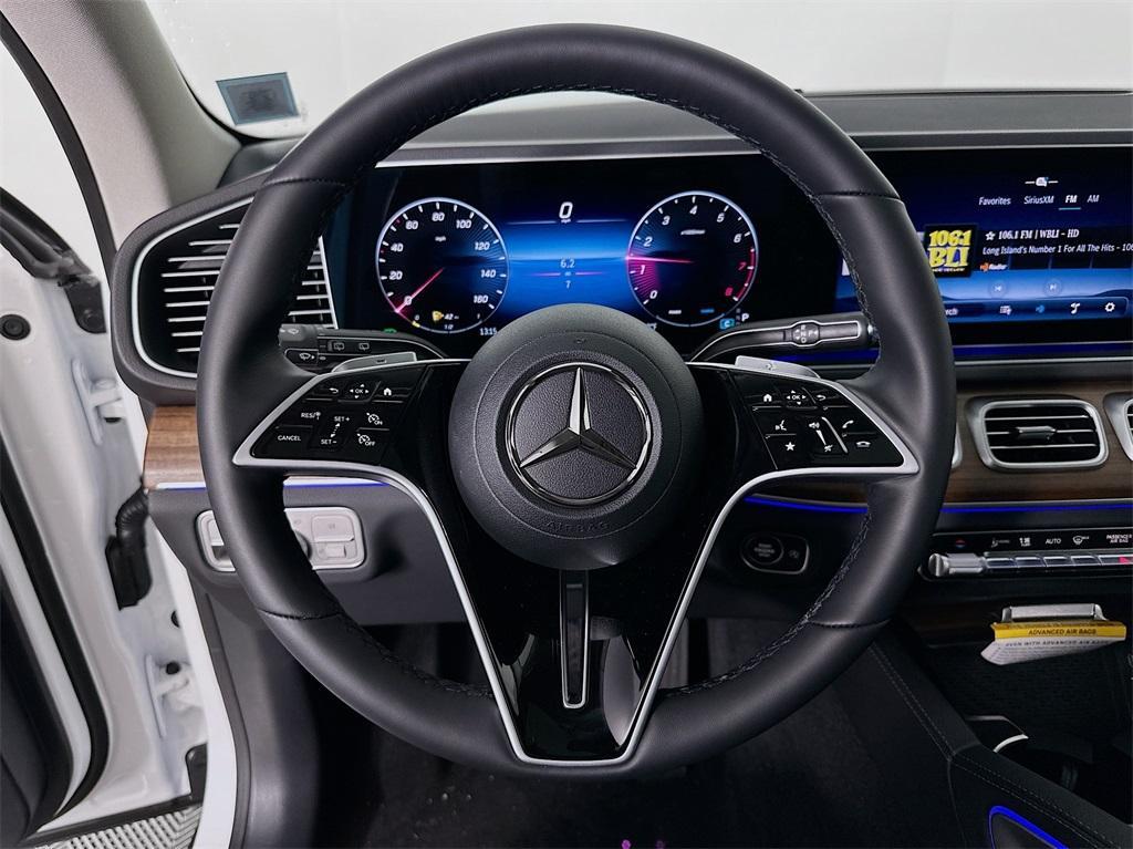 new 2025 Mercedes-Benz GLE 350 car, priced at $70,315