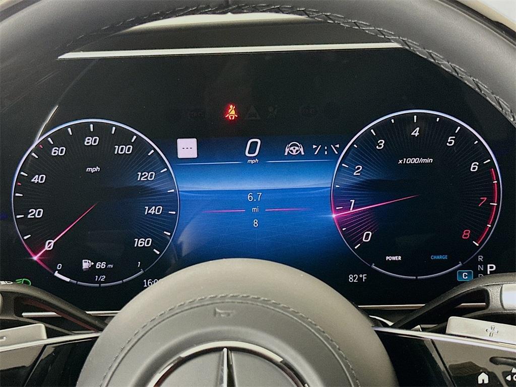 new 2025 Mercedes-Benz S-Class car, priced at $154,425