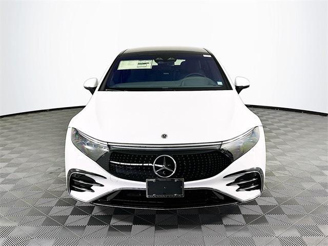 new 2024 Mercedes-Benz EQS 580 car, priced at $138,620