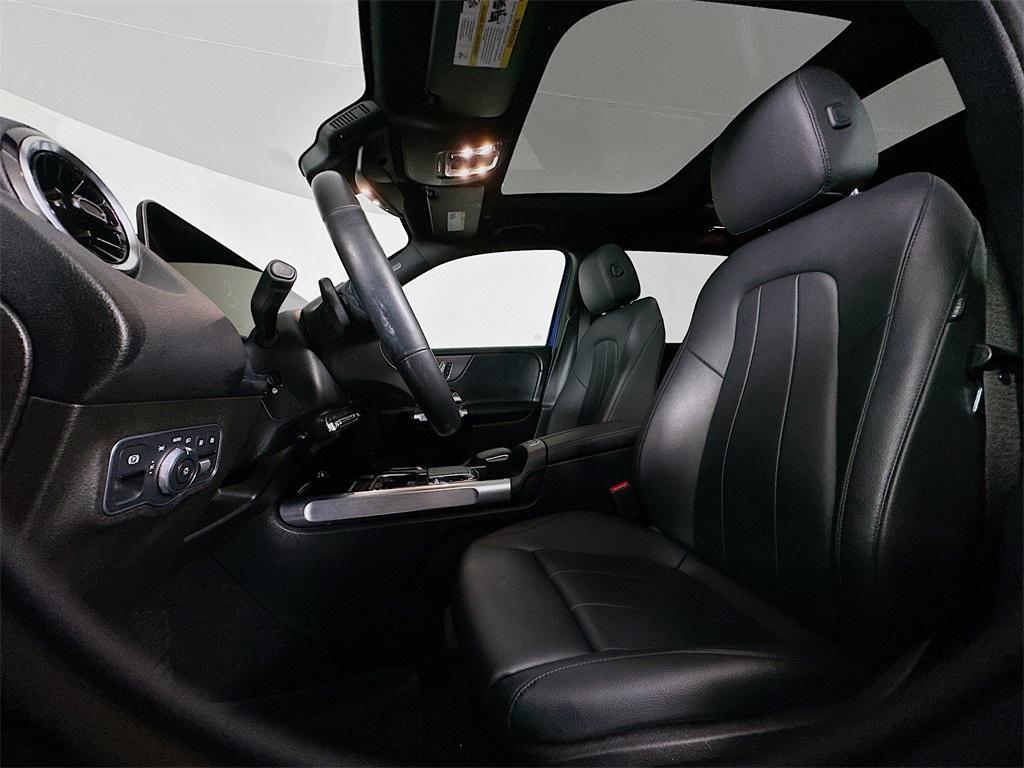 used 2020 Mercedes-Benz GLB 250 car, priced at $24,000