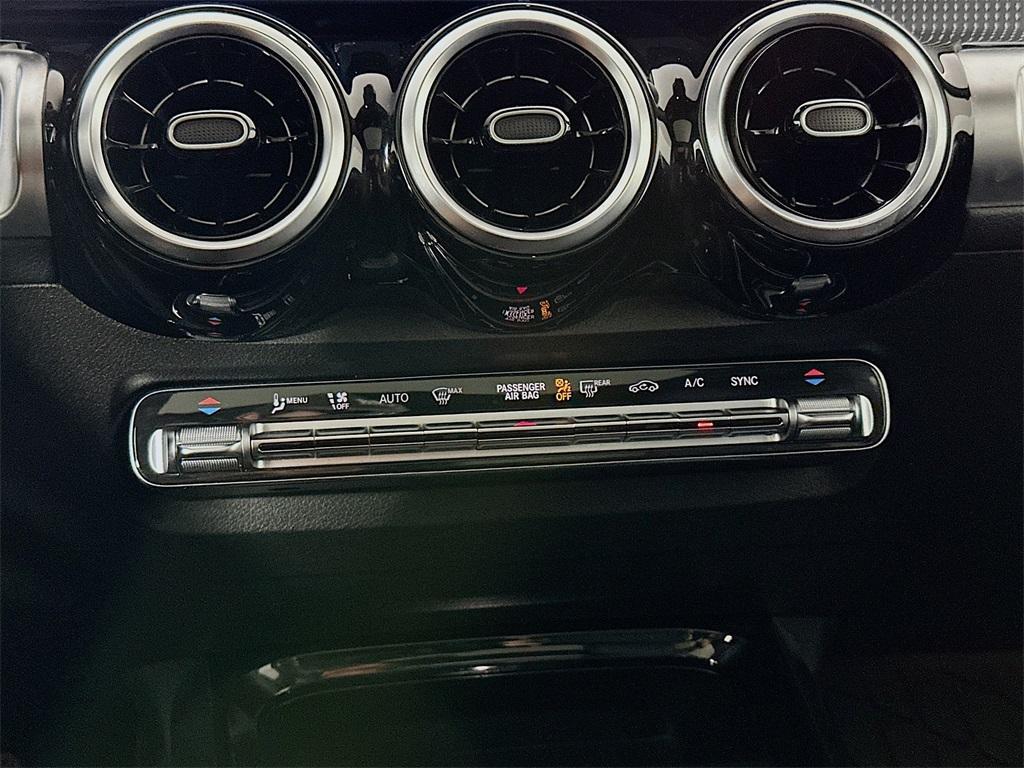 used 2020 Mercedes-Benz GLB 250 car, priced at $24,000