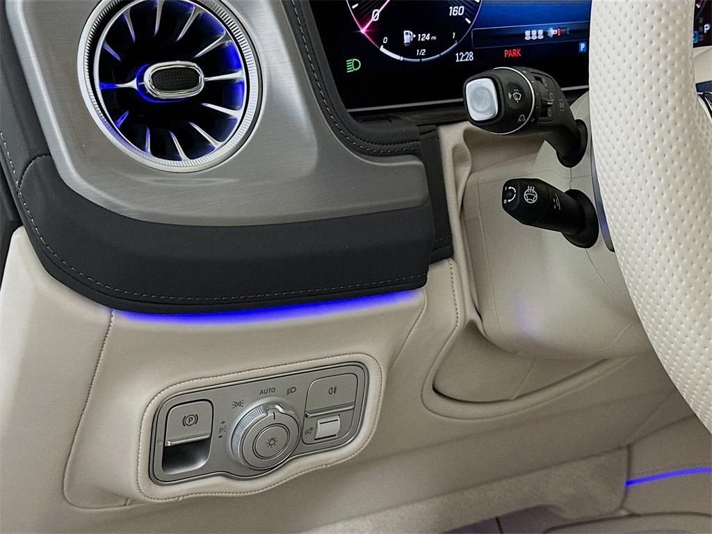 new 2025 Mercedes-Benz G-Class car