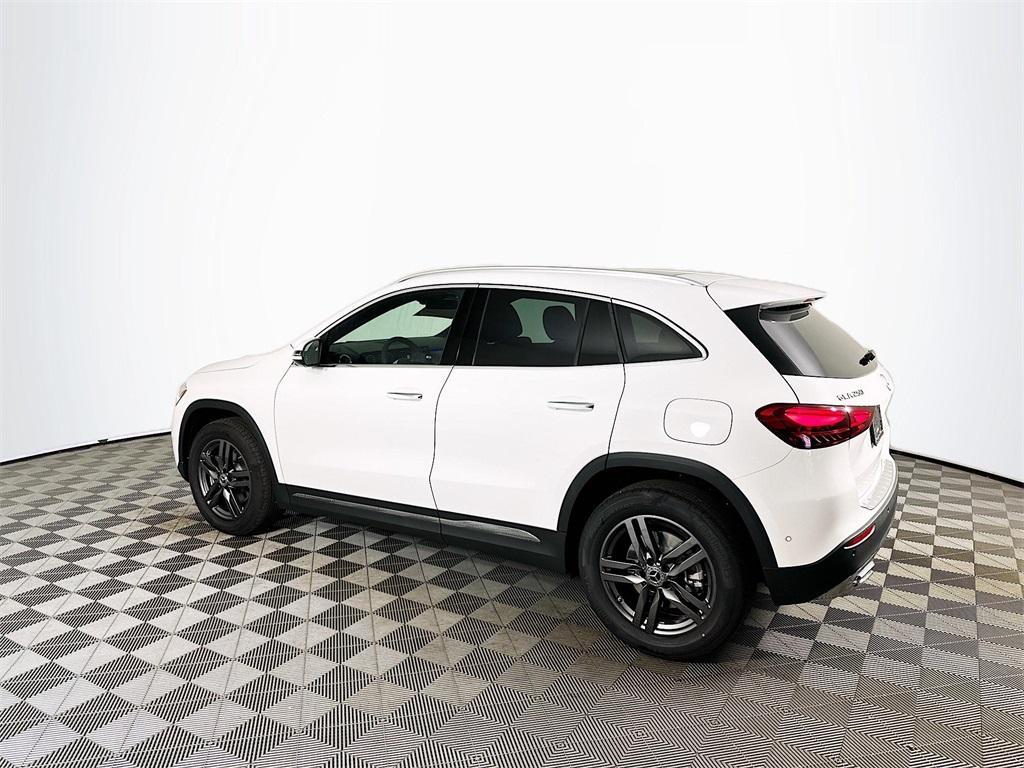 new 2026 Mercedes-Benz GLA 250 car, priced at $49,585
