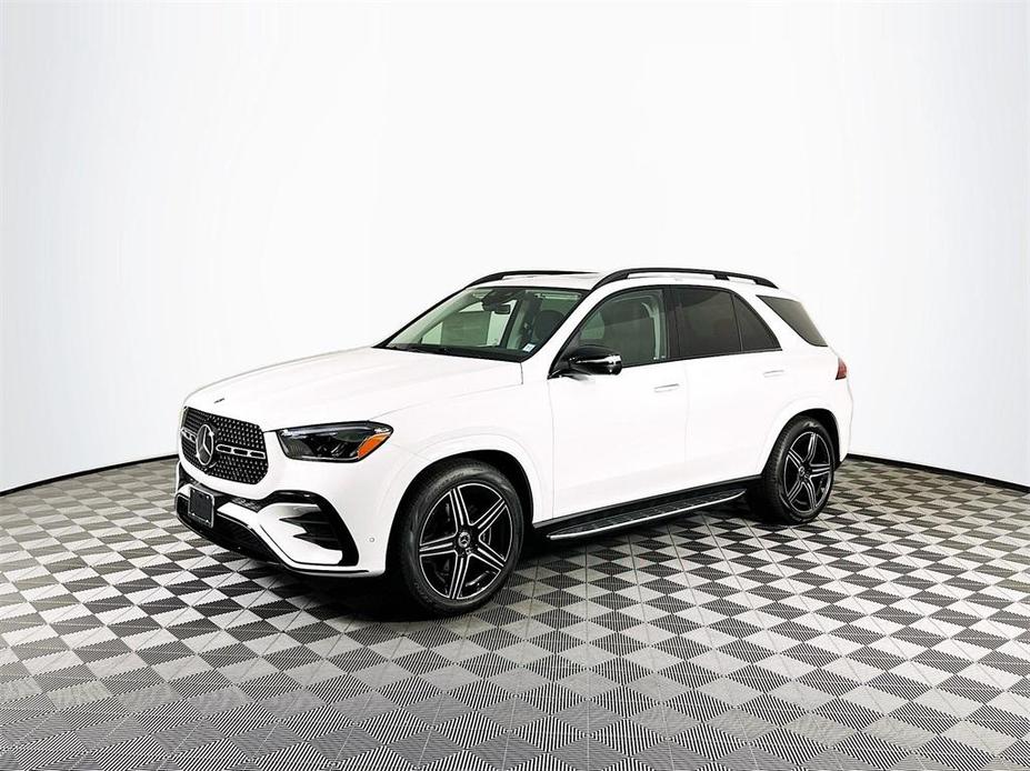 new 2025 Mercedes-Benz GLE 580 car, priced at $96,519