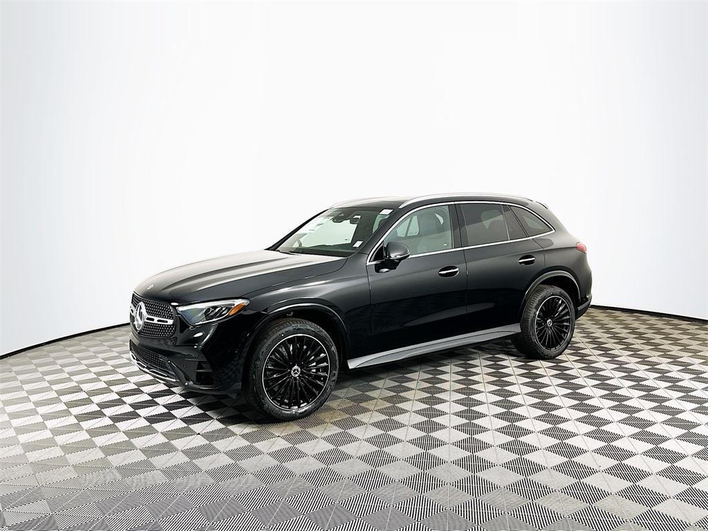 new 2025 Mercedes-Benz GLC 300 car, priced at $61,850