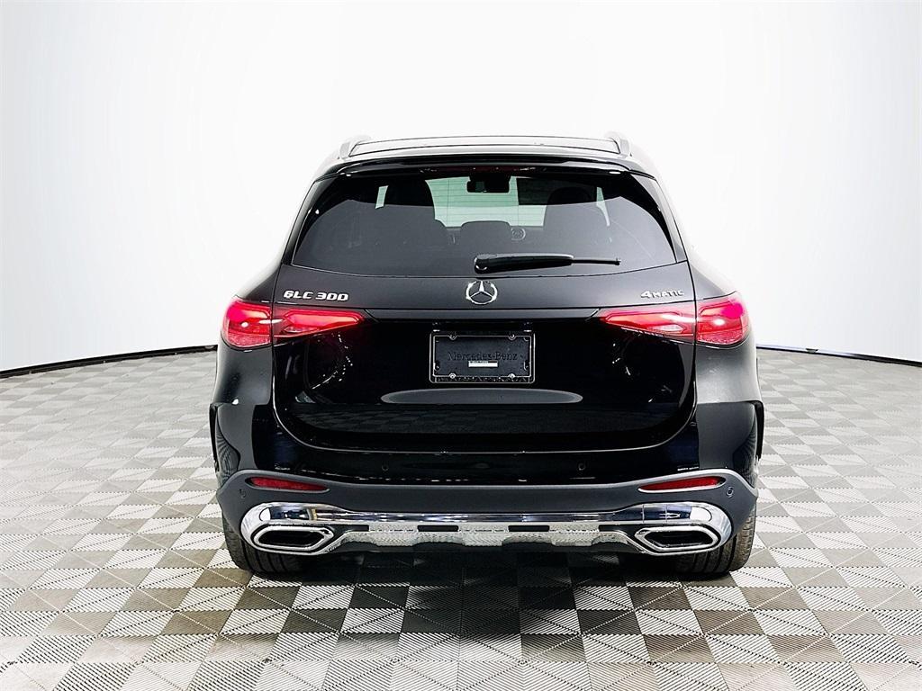 new 2025 Mercedes-Benz GLC 300 car, priced at $61,850