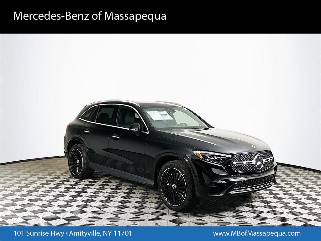 new 2025 Mercedes-Benz GLC 300 car, priced at $61,850