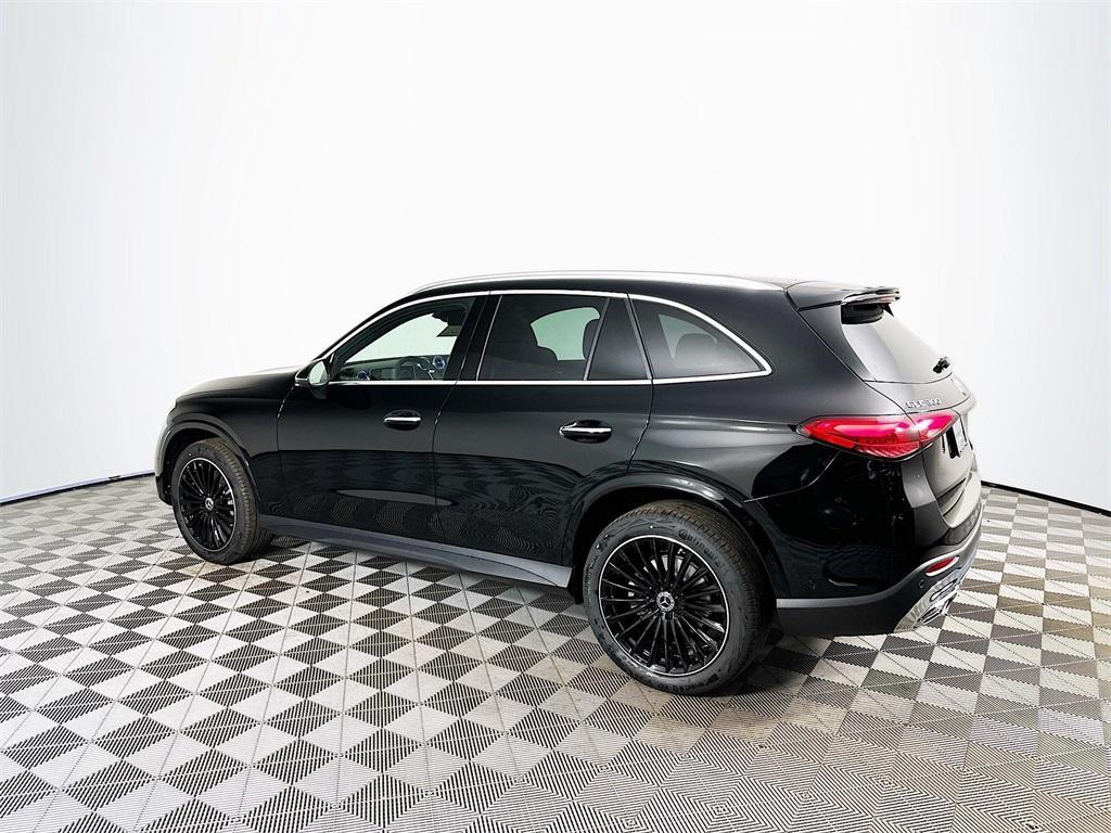 new 2025 Mercedes-Benz GLC 300 car, priced at $61,850