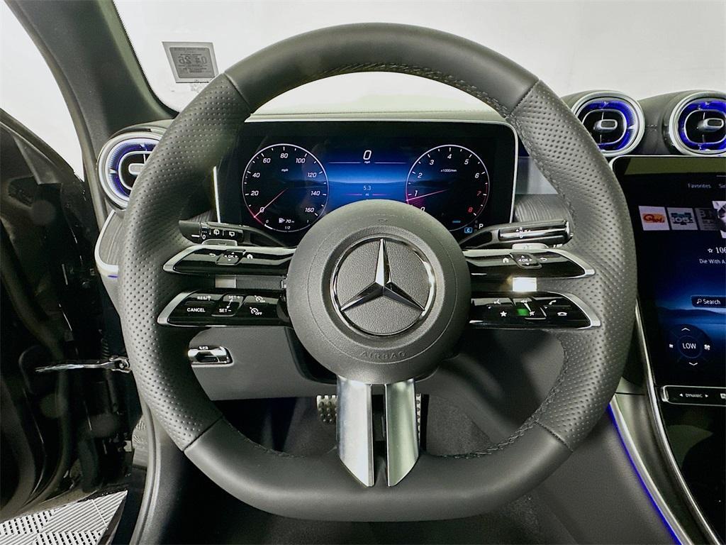 new 2025 Mercedes-Benz GLC 300 car, priced at $61,850