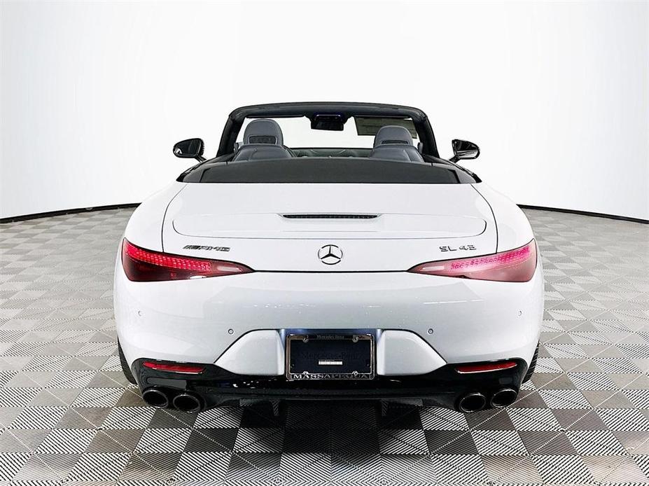 new 2025 Mercedes-Benz AMG SL 43 car, priced at $124,510