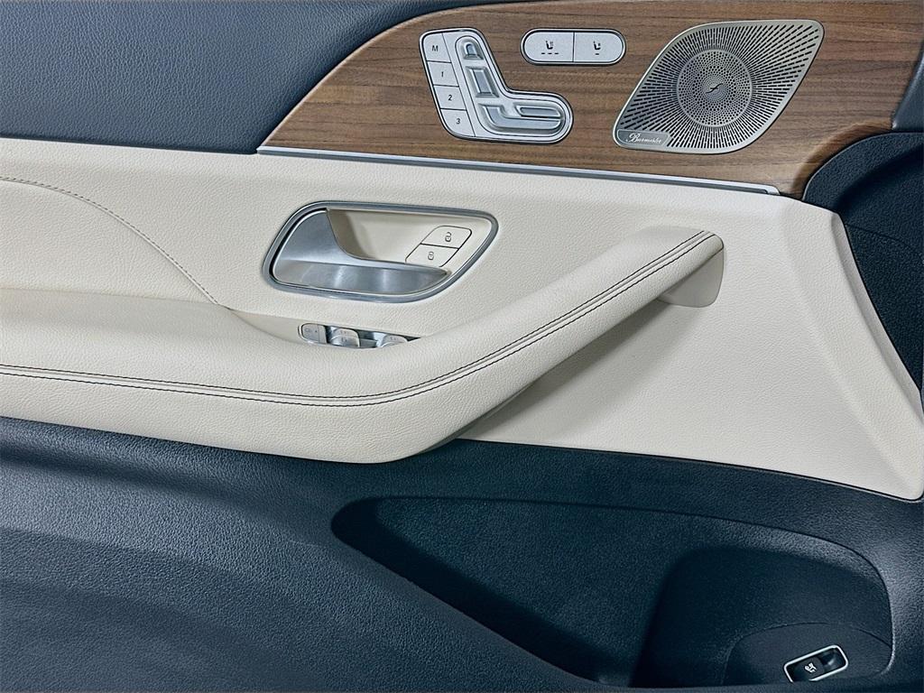 used 2022 Mercedes-Benz GLE 350 car, priced at $48,500