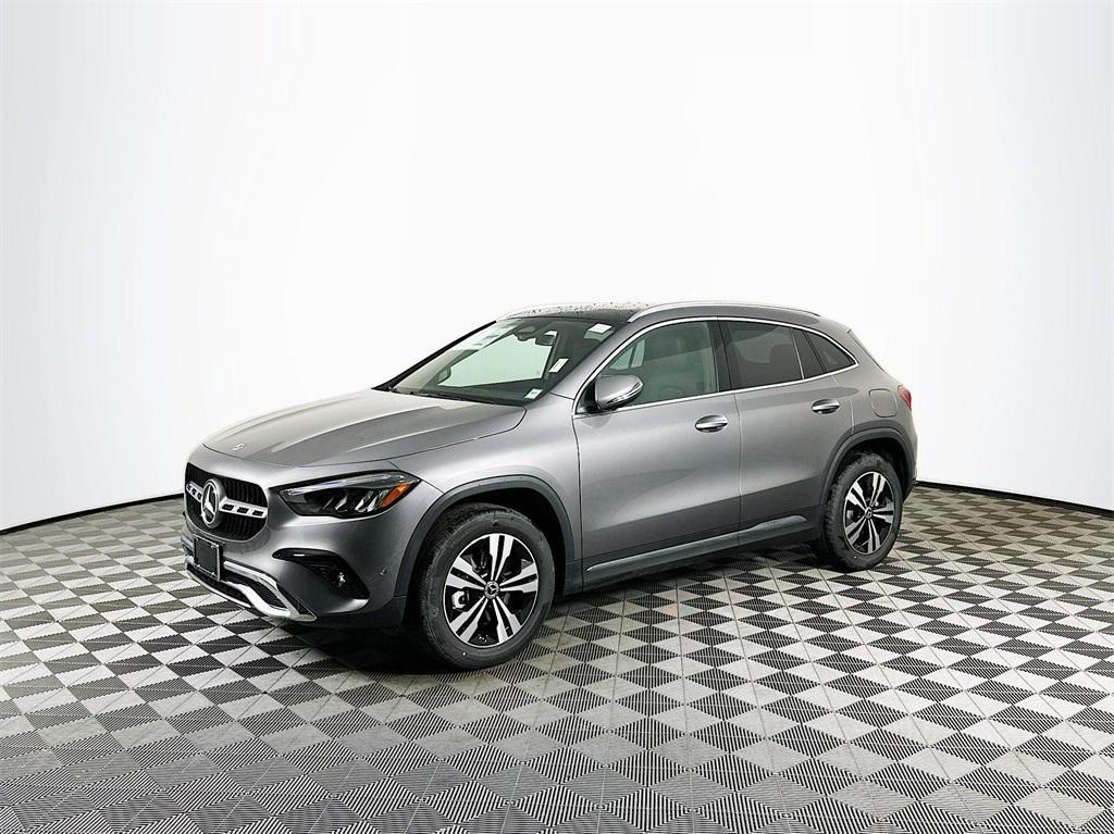 new 2025 Mercedes-Benz GLA 250 car, priced at $49,880