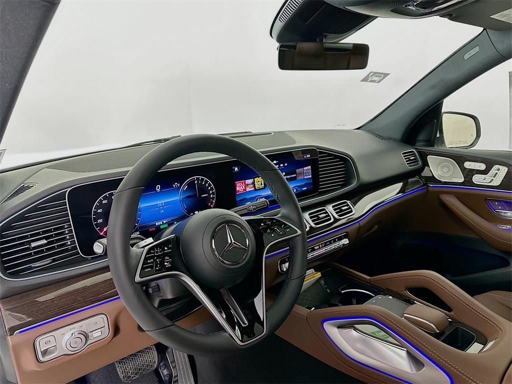 new 2025 Mercedes-Benz GLE 450e car, priced at $79,705