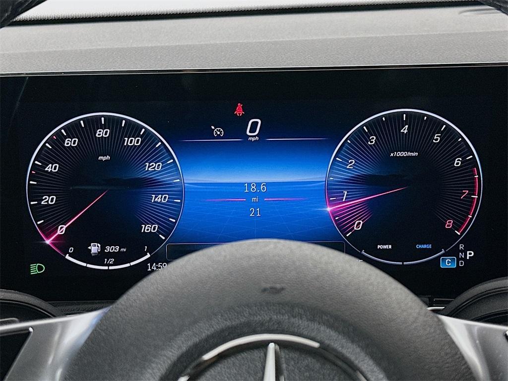 new 2026 Mercedes-Benz GLB 250 car, priced at $52,820