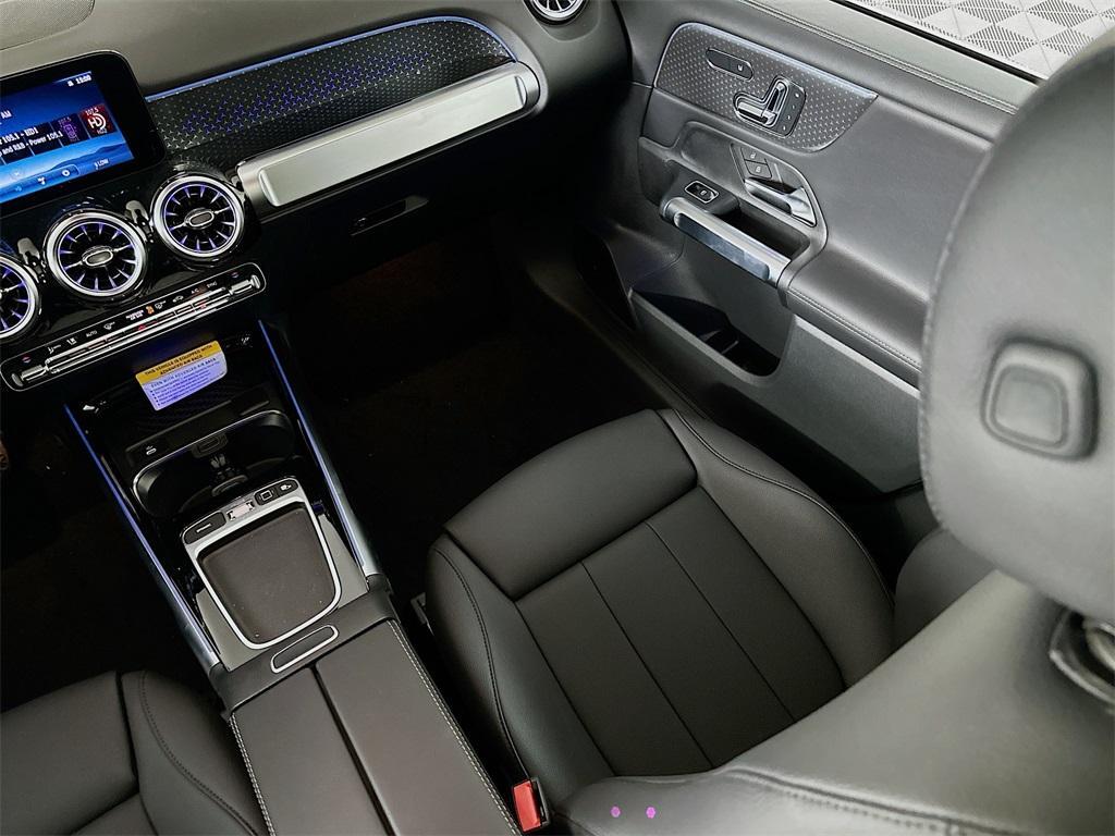 new 2026 Mercedes-Benz GLB 250 car, priced at $52,820