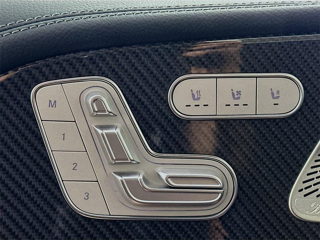 new 2025 Mercedes-Benz AMG GLE 53 car, priced at $97,120