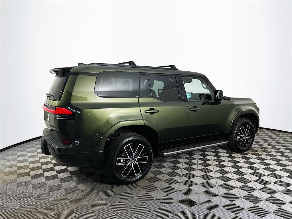 used 2025 Lexus GX 550 car, priced at $77,000