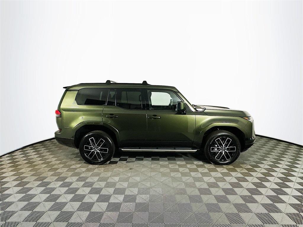 used 2025 Lexus GX 550 car, priced at $77,000